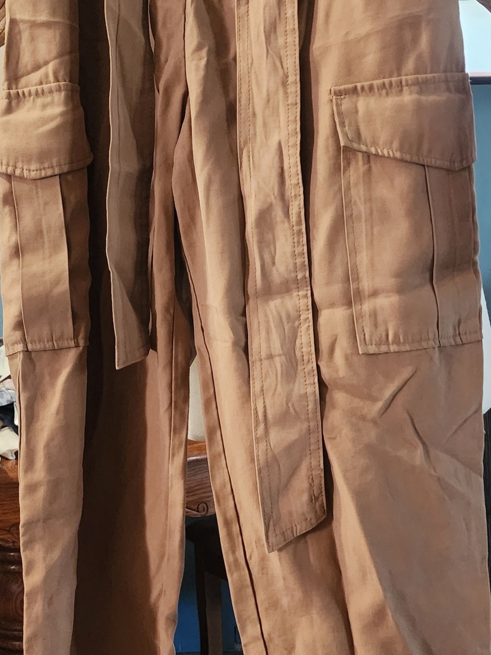 H&M Brown/Tan Cargo Pants Sz 2 with Side Flap Pockets/ Top Sz 6